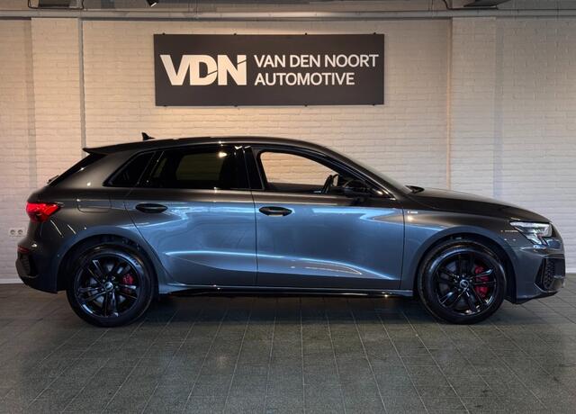 Audi A3 45 TFSIe S-Line Black Edition 245pk Camera Stoelv LED 17''