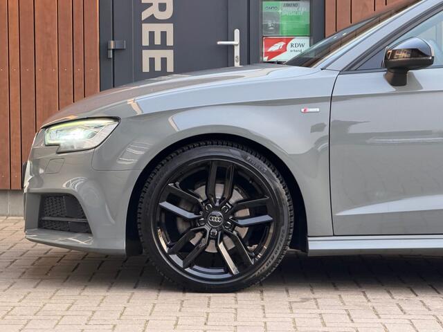 Audi A3 35 TFSI 2x S-Line S-Tronic N.A.P. 18'' Acc Virtueel