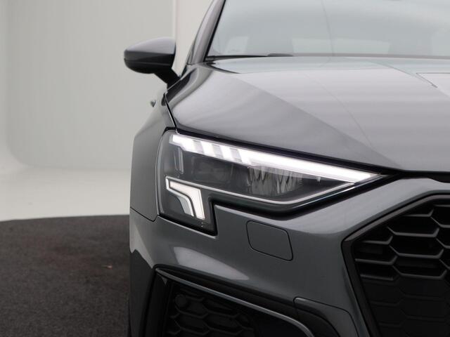 Audi A3 Limousine 30 TFSi 110 Pk Automaat S-Line | Adaptive Cruise | Climate Control | Stoelvewarming | Parkeersensoren | Navigatie | Carplay | 18 Inch | 107.619 Km!!
