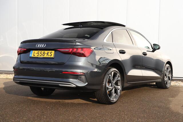 Audi A3 Limousine 30 TFSI Business edition Automaat Panoramadak 18 inch LMV Full LED Lederen bekleding Navigatie Carplay Android