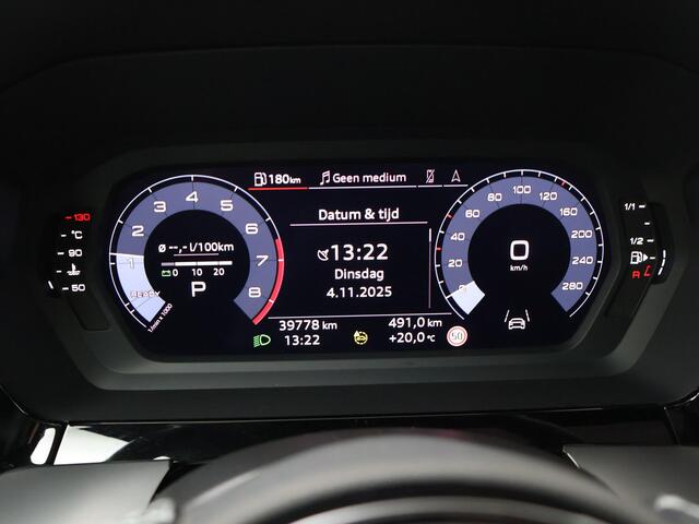 Audi A3 Limousine 35 TFSI S edition | 150 PK | Automaat | Digitale cockpit | Parkeersensoren | Panoramadak | S line |