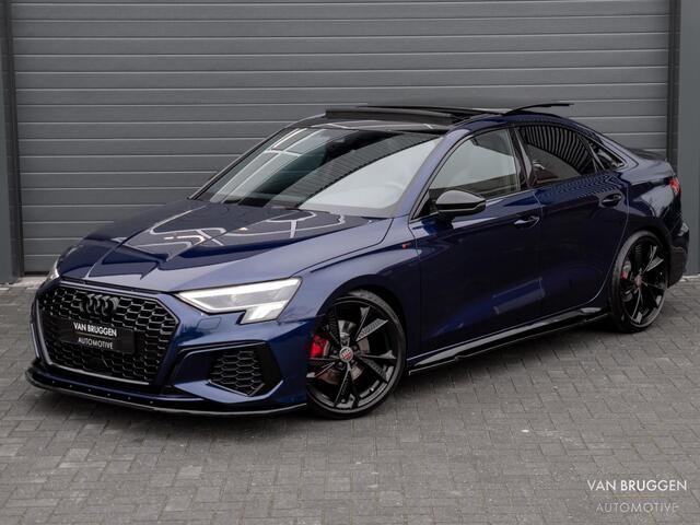 Audi A3 Limousine 35 TFSI S-Line Pano S3 B&O 19"velgen
