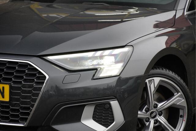 Audi A3 Limousine 35 TFSI 150PK! Automaat Edition One S-Line BJ2021 Lmv 18" | Led | Pdc | Navi | Dynamische knipperlichten | Afneembare trekhaak | App-Connect | Virtual cockpit | Climate control Cruise control | Sportstoelen | Verwarmde voorstoelen | Zwarte hemel