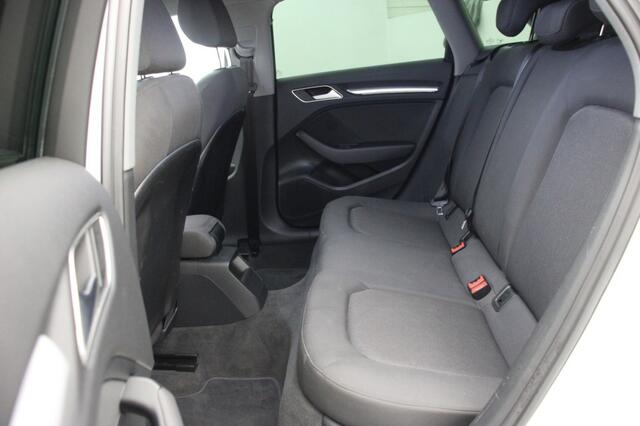 Audi A3 Sportback 30 G-Tron Pro Line Automaat - Navi, Cruise, Camera, Trekhaak