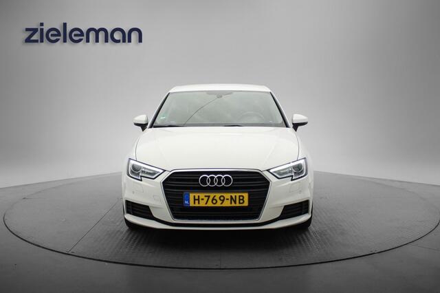 Audi A3 Sportback 30 G-Tron Pro Line Automaat - Navi, Camera, Trekhaak