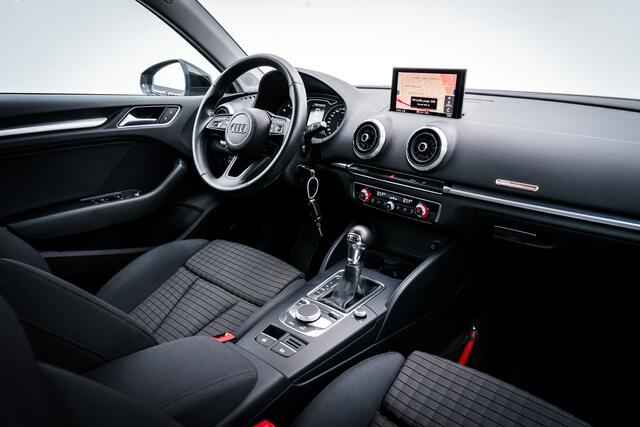 Audi A3 Limousine 30 TFSI 116 PK Sport Lease Edition| 1 e eigenaar | Clima | Navigatie | Pdc | | JBL Audio | 17 Inch Lmv | Sport stoelen | Sport Onderstel | Led | Cruise | Stoelverwarming |