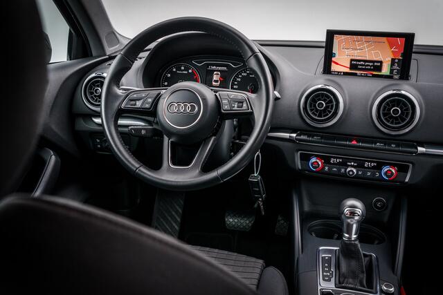 Audi A3 Limousine 30 TFSI 116 PK Sport Lease Edition| 1 e eigenaar | Clima | Navigatie | Pdc | | JBL Audio | 17 Inch Lmv | Sport stoelen | Sport Onderstel | Led | Cruise | Stoelverwarming |