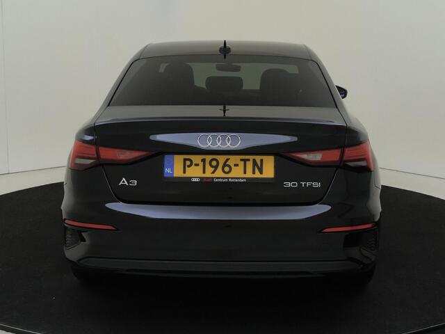 Audi A3 Limousine 30 TFSI Pro Line | CarPlay | Cruise control | Parkeersensoren achter | Virtual cockpit | Climate control | Bluetooth |