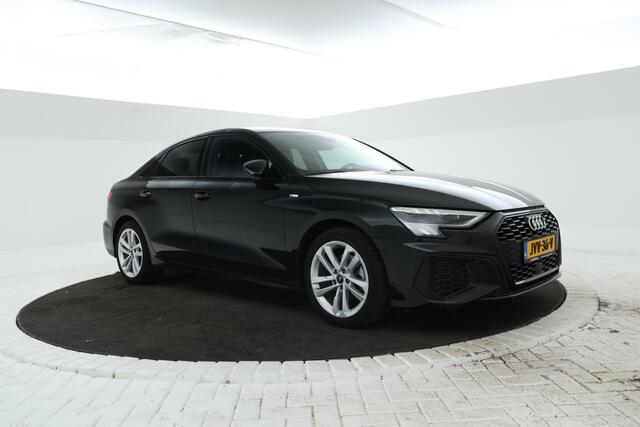 Audi A3 Limousine 30 TFSI S edition S-Line, Volleder, Digital Dash, BOM VOL!!