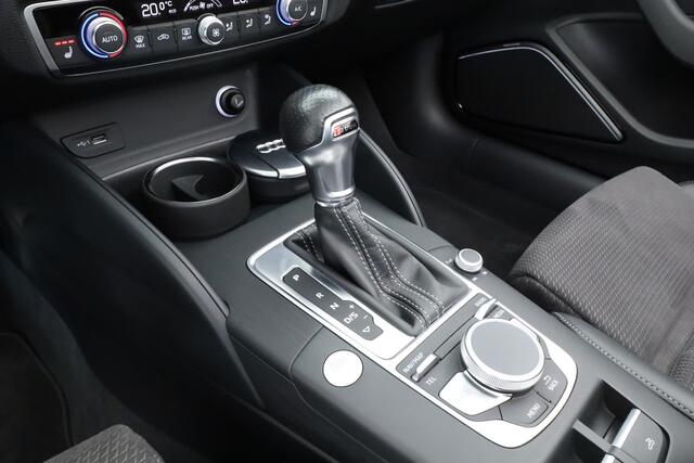 Audi A3 Cabriolet 1.5 TFSI CoD Design S-Line | Digi. Dashboard | B&O audio | Apple CarPlay | Stoelverw. | Adapt. Cruise | Camera | Keyless