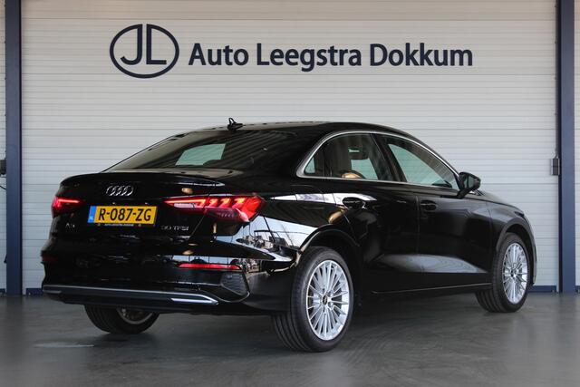 Audi A3 Limousine 30 TFSI Advanced edition Adapt. Cruise | Carplay | Sportstoelen | Navi | Full LED | Clima | 17" LMV | PDC V+A