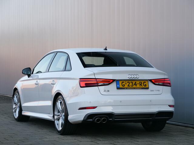 Audi A3 Limousine 35 TFSI CoD Advance Sport S-Line Automaat Apple Carplay / LED / Navigatie / DAB