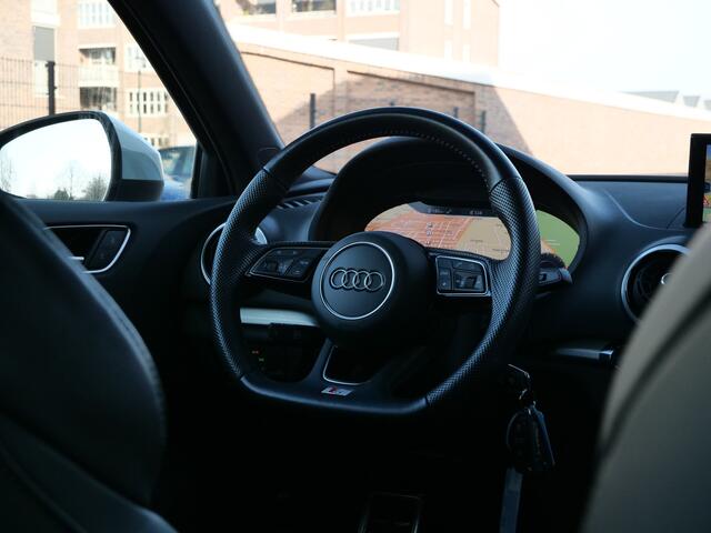 Audi A3 Limousine 35 TFSI CoD Advance Sport S-Line Automaat Apple Carplay / LED / Navigatie / DAB