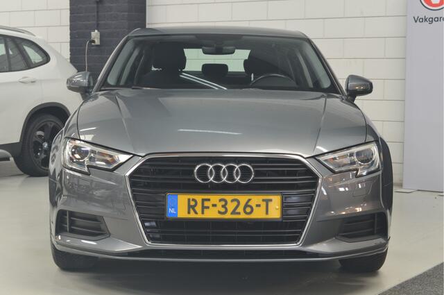 Audi A3 Limousine 1.5 TFSI CoD // 75.000 km // NAVI // ELECTRISCHE TREKHAAK // 150 PK // N.A.P. // PDC //