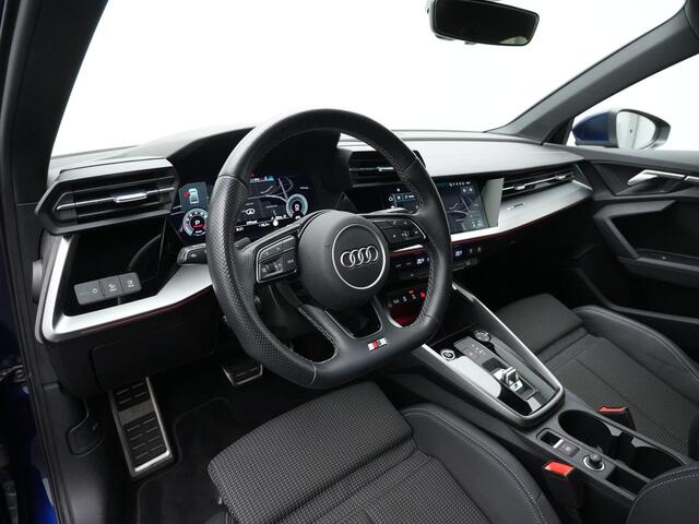 Audi A3 Limousine 30 TFSI 110 pk S-tronic S edition / S-Line | Trekhaak | Achteruitrijcamera | Navigatie