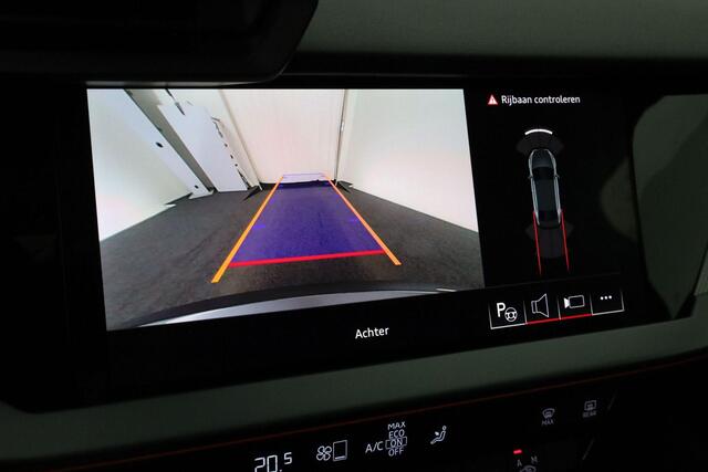 Audi A3 Limousine S edition 35 TFSI 150 pk Panoramadak | Sonos Premium 3d | Lichtpakket Pro Ambient Light