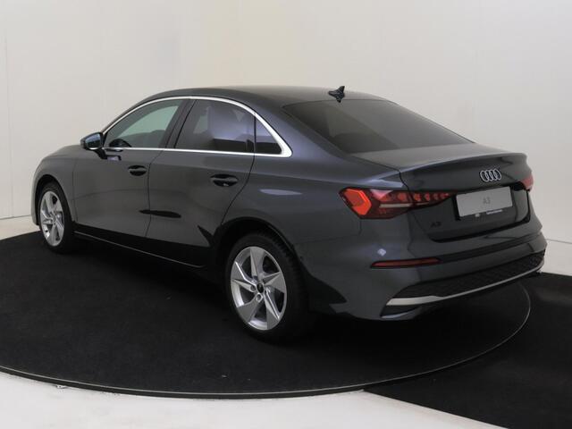 Audi A3 Limousine 30 TFSI S-tronic Advanced edition |Diefstalarm | Navigatie | Full Led koplampen en achterlichten | Sportstoelen | Privacy Glass | Audi Sound System