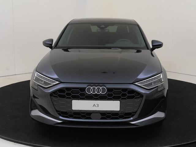 Audi A3 Limousine 30 TFSI S-tronic Advanced edition |Diefstalarm | Navigatie | Full Led koplampen en achterlichten | Sportstoelen | Privacy Glass | Audi Sound System