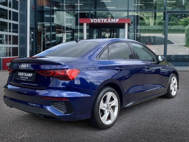 Audi A3 30 TFSI S-LINE MATRIX-LED/PDC/STOELVERW/PDC/NAVI
