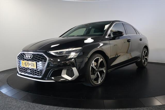 Audi A3 30 TFSI ambient light S-tronic Carplay Lane assist