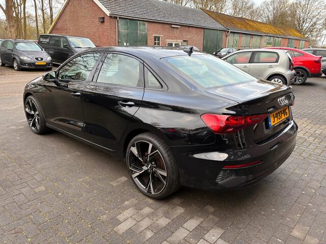 Audi A3 Limousine 35TFSI 150PK! VIRTUAL/AUTOMAAT/CARPLAY