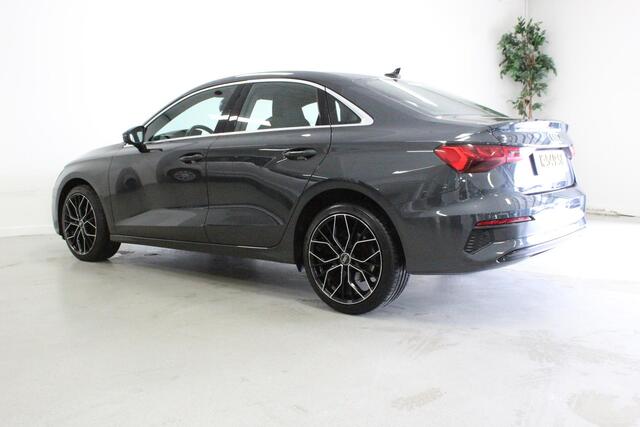 Audi A3 Limousine 30 TFSI Business edition | 18'LMV | CRUISE | DAB-RADIO | PDC | NAVIGATIE | LED-KOPL | CARPLAY | CLIMA |