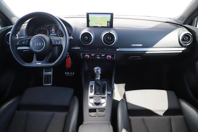 Audi A3 Limousine 35 TFSI CoD Sport S Line Edition Automaat Half Leder 18 inch LMV Navigatie LED Stoelverwarming Clima Cruise Parkeersensor