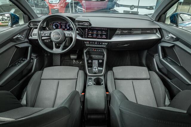 Audi A3 Limousine 30 TFSI Advanced edition Sportstoelen | Camera | Adapt. Cruise