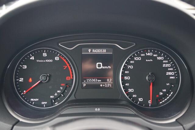 Audi A3 Limousine 35 TFSI (150pk) 2X S-line LED/Navi/19 inch/NAP/Cruise