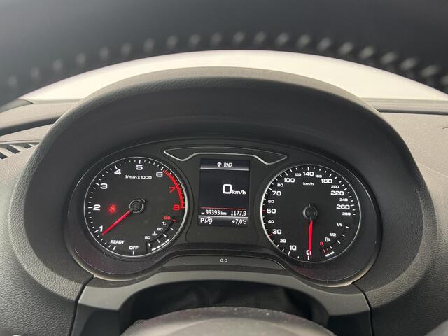 Audi A3 Limousine 1.5 TFSI CoD Sport S Line Edition | Clima | Navi | PDC | Stoelverwarming |