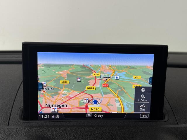 Audi A3 Limousine 1.5 TFSI CoD Sport S Line Edition | Clima | Navi | PDC | Stoelverwarming |