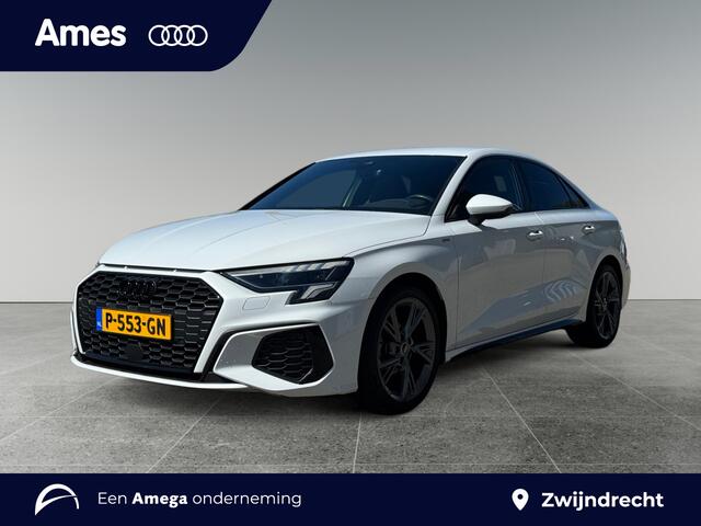 Audi A3 Limousine 30 110pk TFSI S edition Parkeerhulp achter | Cruise control | MMI navigatie plus MMI touch