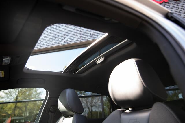 Audi A3 Limousine 35 TFSI CoD Advance S-line , Panoramadak, Virtual cockpit, Trekhaak, B&O