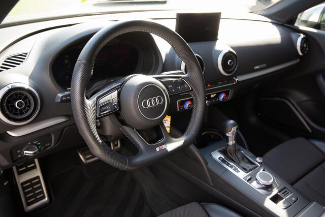 Audi A3 Limousine 35 TFSI CoD Advance S-line , Panoramadak, Virtual cockpit, Trekhaak, B&O