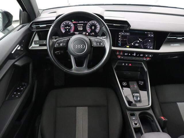 Audi A3 30 TFSI Advanced edition | Stoelverwarming | Adaptive cruise | Keyless | Camera | Carplay | Audi Sound | Full LED | Climate control | Virtual Cockpit | Parkeerhulp
