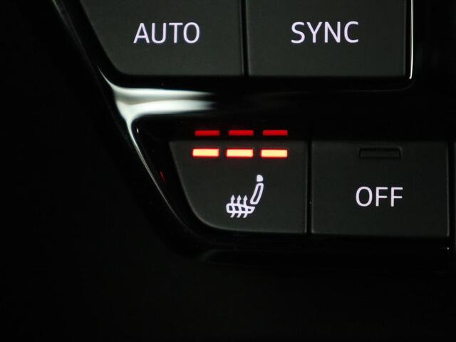 Audi A3 30 TFSI Advanced edition | Stoelverwarming | Adaptive cruise | Keyless | Camera | Carplay | Audi Sound | Full LED | Climate control | Virtual Cockpit | Parkeerhulp
