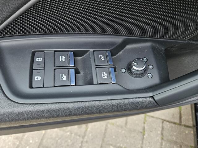 Audi A3 Limousine 30 TFSI Advanced edition