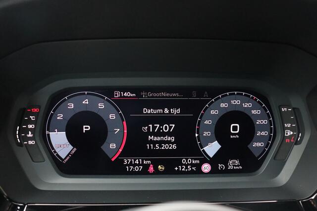 Audi A3 Limousine 35 TFSI S edition zwart optiek