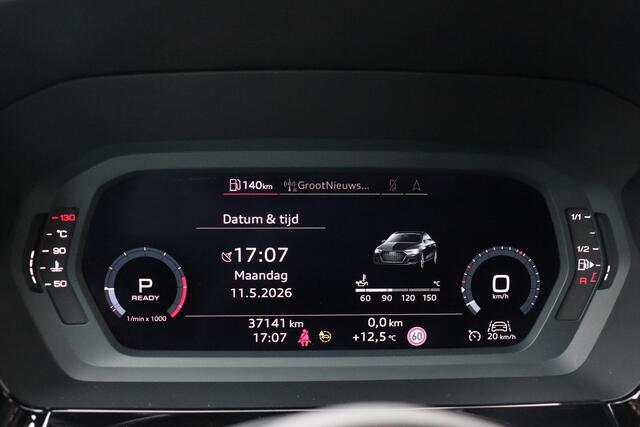 Audi A3 Limousine 35 TFSI S edition zwart optiek