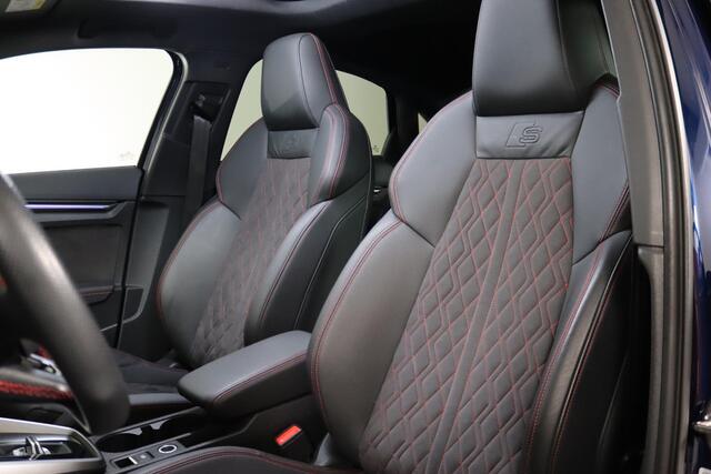 Audi A3 Limousine 35 TFSI S-Line Panoramadak, RS-Stoelen, Alcantara, LED, Virtual Cockpit, B&O, Rode Stiksels