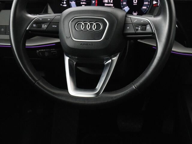 Audi A3 30 TFSI Advanced edition | Stoelverwarming | Matrix LED | Adaptive cruise | Camera | Park Assist | Elektrische stoel | Carplay | Sportstoelen | Navigatie | Virtual Cockpit | Climate control | Audi Sound