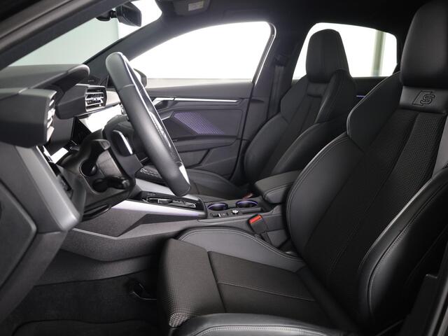 Audi A3 Limousine 35 TFSI S edition 150pk | Panoramadak | Navigatie | 19 inch Lichtmetalen velgen | Licht Pakket | Verlengde garantie