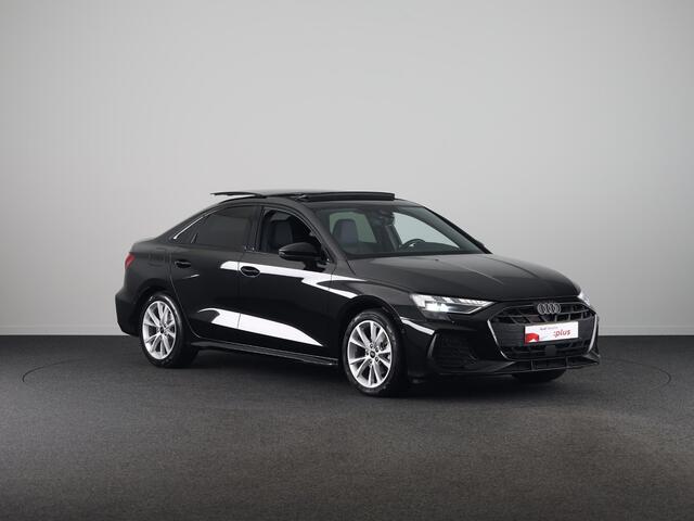 Audi A3 Limousine 35 TFSI S edition 150pk | Panoramadak | Navigatie | 17 inch Lichtmetalen velgen | Licht Pakket | Verlengde garantie