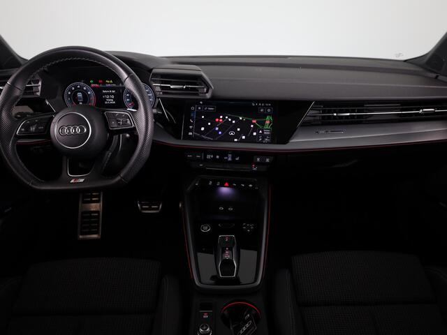 Audi A3 Limousine 35 TFSI S edition 150pk | Panoramadak | Navigatie | 17 inch Lichtmetalen velgen | Licht Pakket | Verlengde garantie