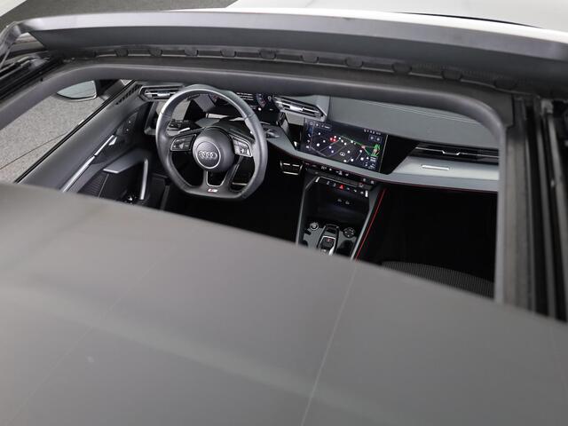 Audi A3 Limousine 35 TFSI S edition 150pk | Panoramadak | Navigatie | 17 inch Lichtmetalen velgen | Licht Pakket | Verlengde garantie