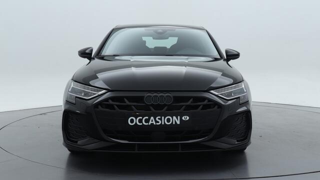 Audi A3 Limousine 30 TFSI S edition | Carplay | Camera | Adapt. cruise | PDC v+a | 6