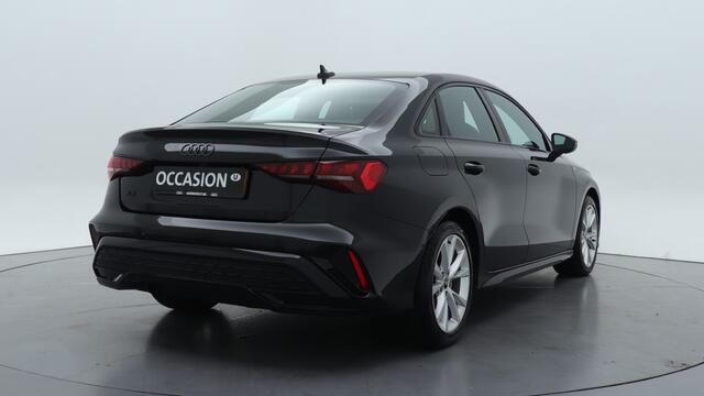 Audi A3 Limousine 30 TFSI S edition | Carplay | Camera | Adapt. cruise | PDC v+a | 6