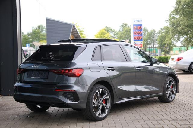 Audi A3 45 TFSI e *S LINE*PANO*BenO*RS-Stoelen*Adaptieve Cruise*Matrix*