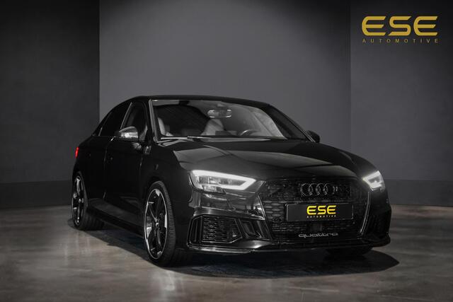 Audi A3 Limousine 2.5 TFSI RS3 quattro | Panorama | B&O | Trekhaak | Schaalstoelen