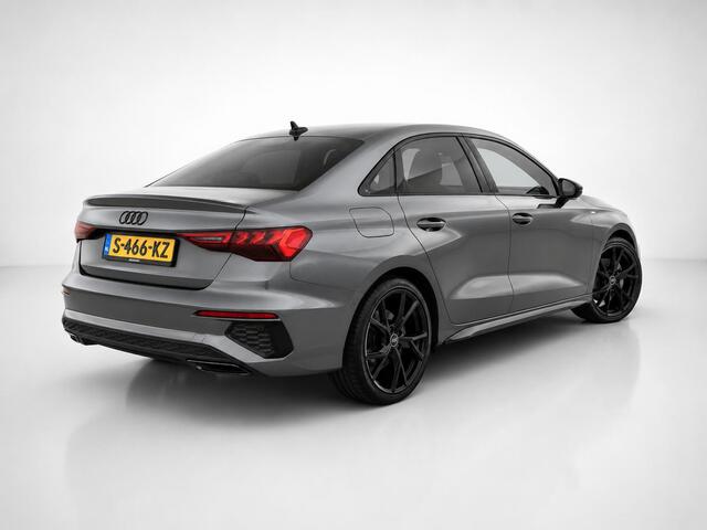 Audi A3 Limousine 35 TFSI S edition *1e eig.* Appconnect/Android 19inch ACC Lane-assist Matrix-LEDkoplamp Hooglans zwarte lijsten